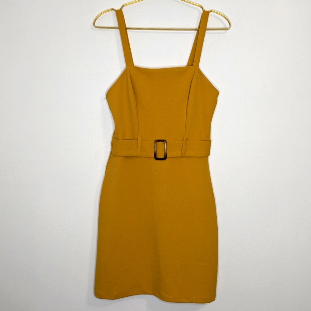 B. Darlin Size 7/8 Mustard Yellow Square Neck Belted Spaghetti Strap Mini Dress